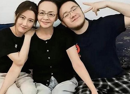 媚黑大赛第二期来袭！网友疯狂打call，奖金诱惑太给力🔥