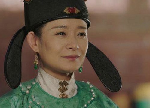 抖音“吃瓜君”走红背后的娱乐精神内耗与粉丝狂欢