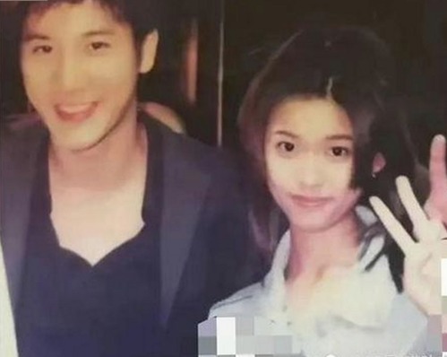 娱乐圈小说《回家》引爆吃瓜热潮，背后人物关系揭秘