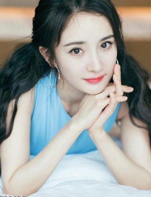 林依晨娱乐圈形象稳固，揭秘明星背后故事引发网友热议