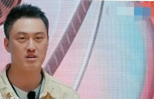 网红明星反差曝光：从福利视频到真实生活的巨大落差