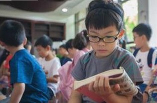 明星内幕大曝光：娱乐圈那些不为人知的故事